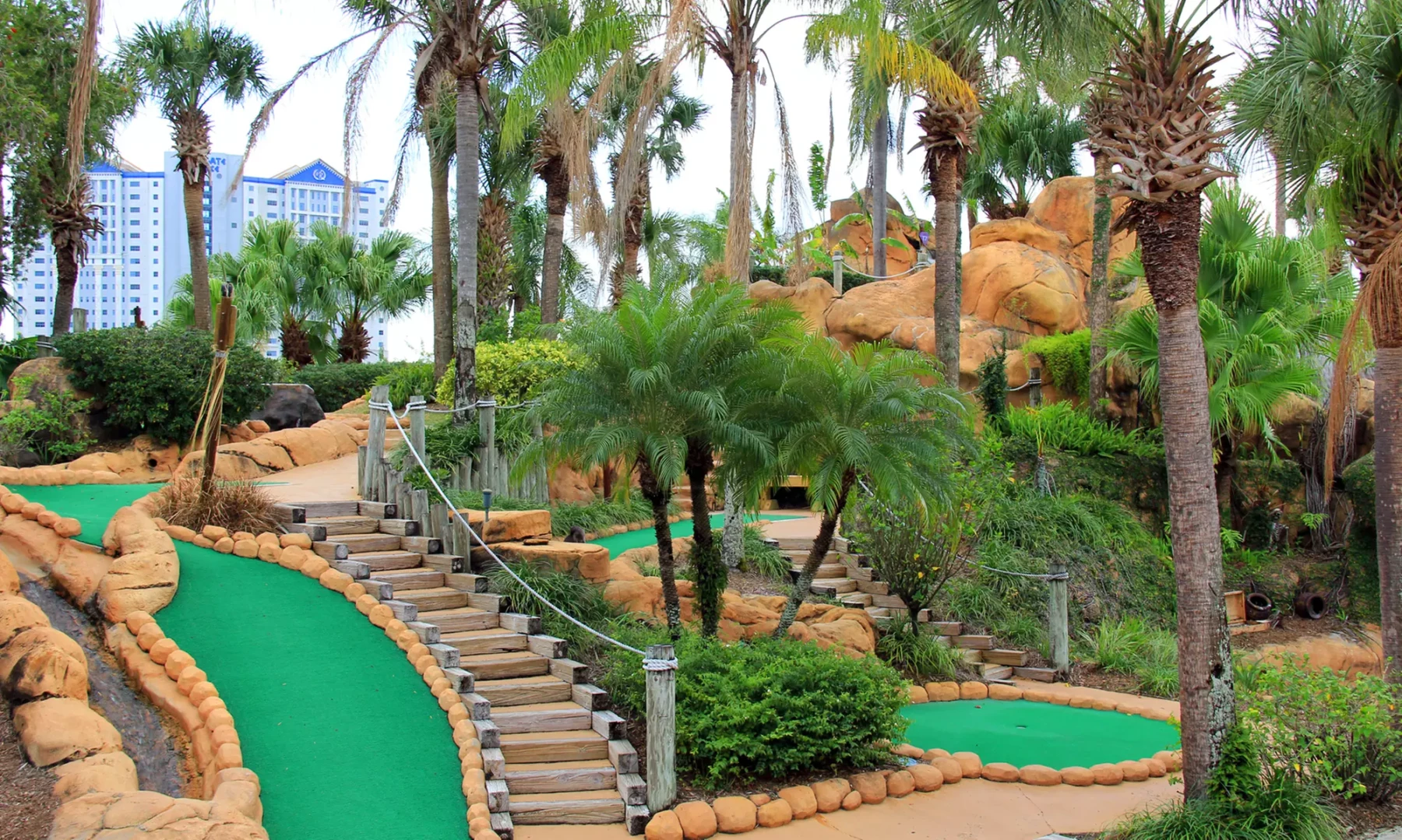Lost Cavern Golf